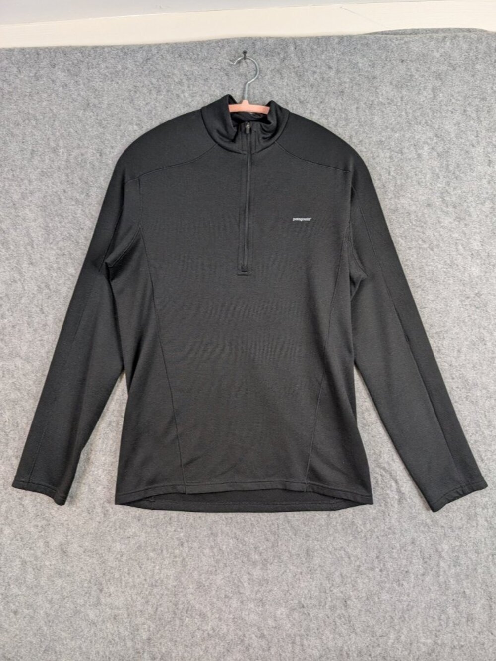 Patagonia Men's Quarter Zip Pullover S Black 100% Polyester Capilene Midweight